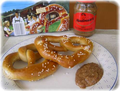 Serviervorschlag: Weißwurst-Frühstück a la PLUS